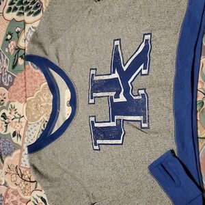 THREE SQUARE CROPPED UK SWEATSHIRT NWT